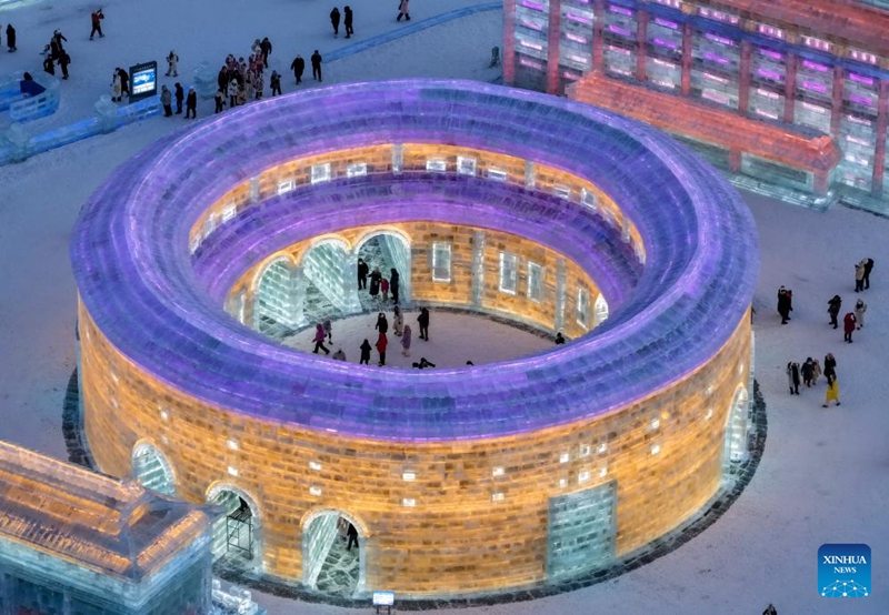 Bustani kubwa zaidi duniani ya mandhari ya barafu na theluji yafunguliwa, ikichochea shauku ya utalii wa majira ya baridi wa China