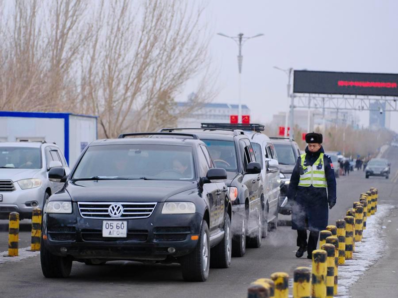 Bandari ya mpakani mwa China na Mongolia yashuhudia kuongezeka kwa usafiri wa kuvuka mpaka