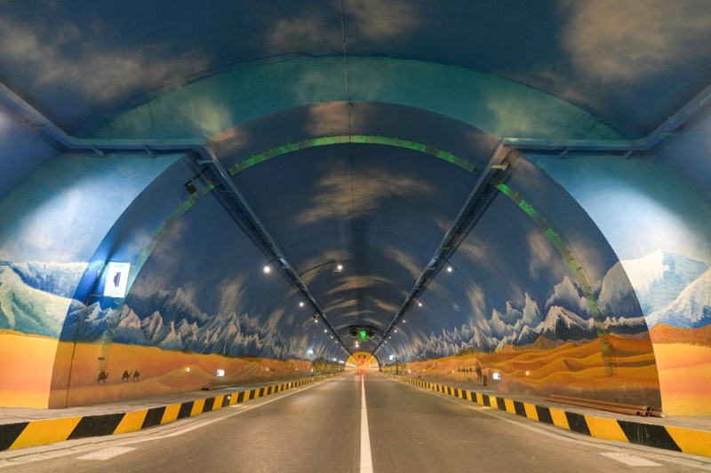 Handaki refu zaidi duniani la barabara ya mwendokasi lakamilika