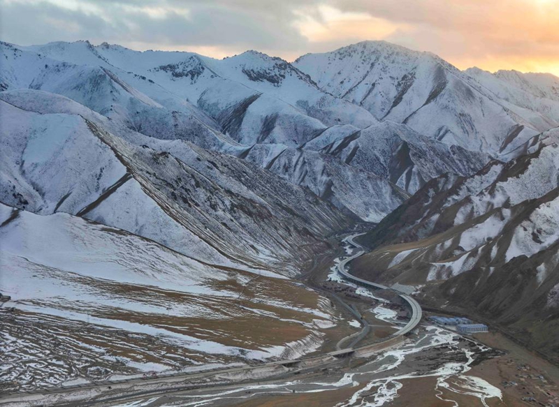 Handaki refu zaidi duniani la barabara ya mwendokasi lakamilika
