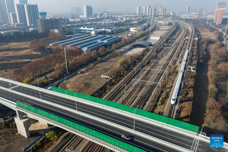 Sehemu ya Kaskazini ya Barabara ya kwanza ya Gutian Mjini Wuhan, China yafunguliwa