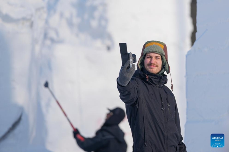 Mashindano ya 28 ya kimataifa ya uchongaji wa sanamu za theluji ya Harbin, China yaanza