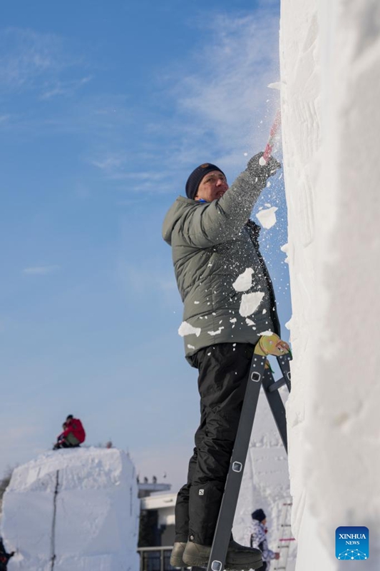 Mashindano ya 28 ya kimataifa ya uchongaji wa sanamu za theluji ya Harbin, China yaanza