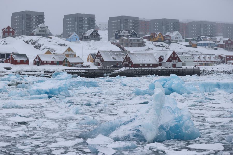 Picha hii iliyopigwa Machi 19, 2025 ikionyesha mandhari ya Nuuk, mji mkuu wa Greenland, eneo linalojitawala la Denmark. (Xinhua/Zhao Dingzhe)