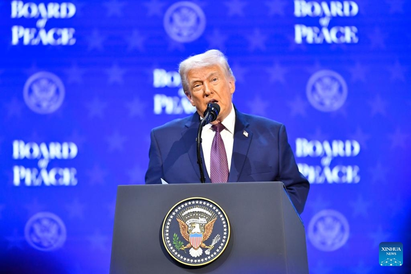 Rais wa Marekani Donald Trump akitoa hotuba kwenye Mkutano wa Mwaka wa Jukwaa la Uchumi Duniani (WEF) 2026 mjini Davos, Uswisi, Januari 22, 2026. (Xinhua/Lian Yi)