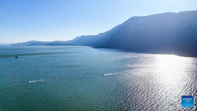 Ubora wa maji katika Ziwa Dianchi la Mkoa wa Yunnan wa China wadumisha kuwa katika kiwango cha juu cha ubora