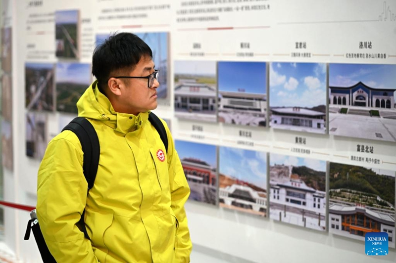 Treni ya kwanza ya mwendokasi inayounganisha Miji ya Yan'an na Beijing, China yaanza kutoa huduma