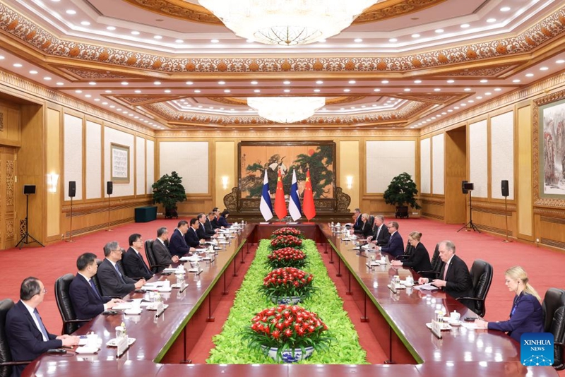 Rais wa China Xi Jinping akikutana na Waziri Mkuu wa Finland Petteri Orpo, ambaye yuko katika ziara rasmi nchini China, kwenye Jumba la Mikutano ya Umma la Beijing, Januari 27, 2026. (Xinhua/Liu Bin)