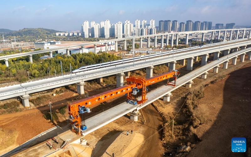 Ujenzi wa madaraja kwenye njia ya Reli ya Mwendo-Kasi ya Chongqing-Kunming, China wakamilika