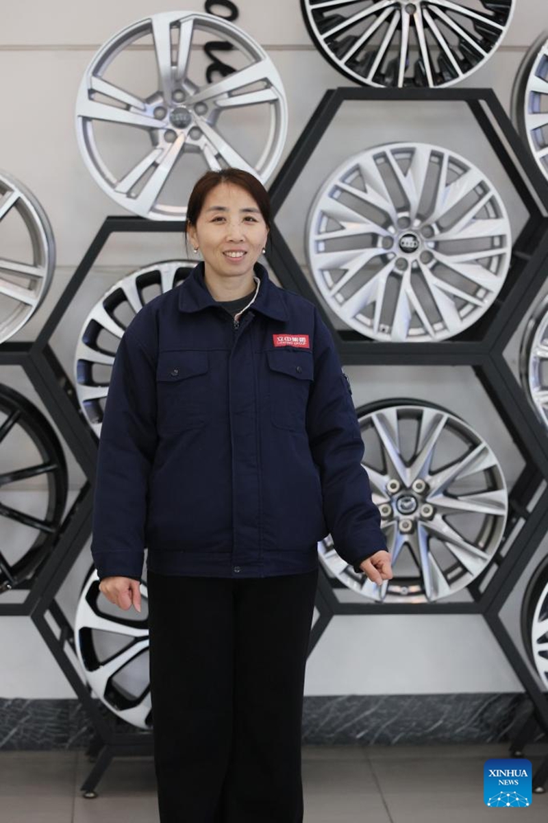 Mjumbe wa Bunge la Umma la China awasilisha sauti za viwandani za mashinani