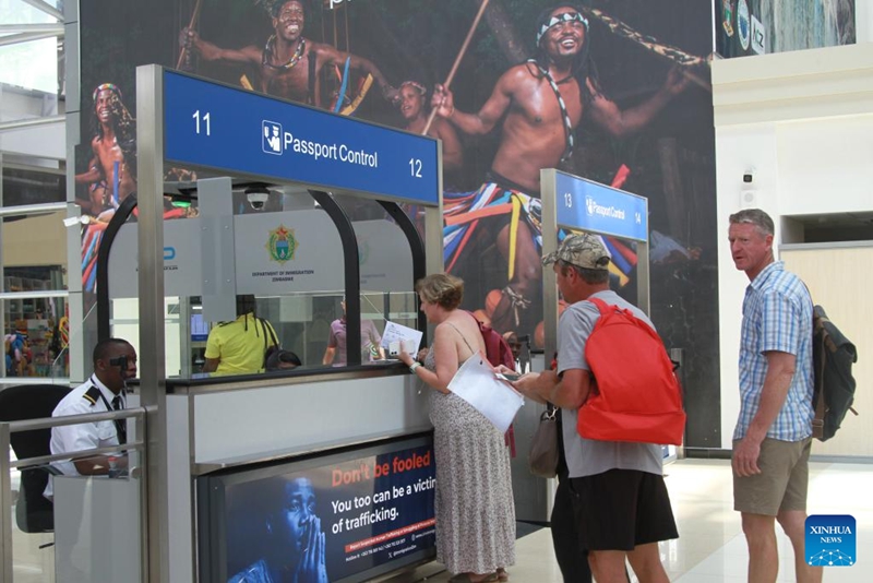 Mradi wa upanuzi wa uwanja wa ndege uliofadhiliwa na China wachangia ongezeko la idadi ya abiria nchini Zimbabwe