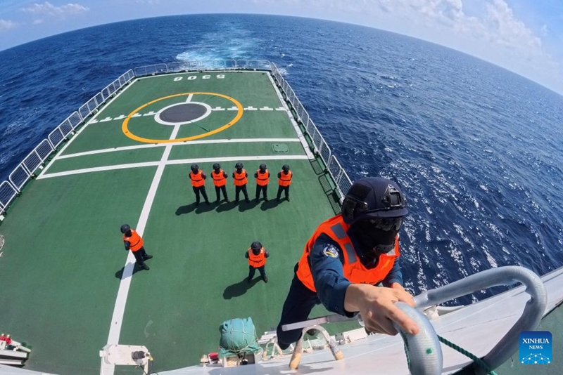 Meli ya Sandu ya Walinzi wa Pwani ya China yafanya doria kwenye Bahari ya Kusini mwa China