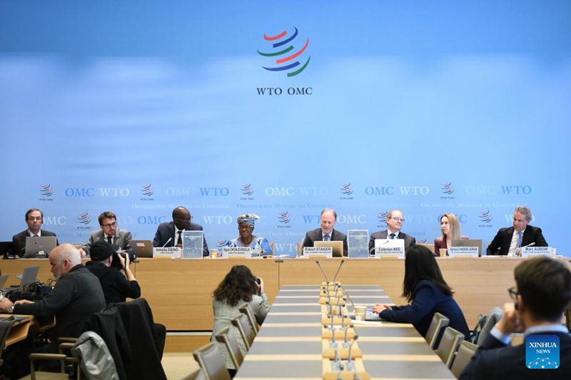 Mkutano na waandishi wa habari juu ya ripoti ya hivi karibuni ya Makadirio ya Biashara na Takwimu Duniani ya Shirika la Biashara Duniani (WTO) ukifanyika kwenye makao makuu yake mjini Geneva, Uswisi, Machi 19, 2026. (Xinhua/Lian Yi)