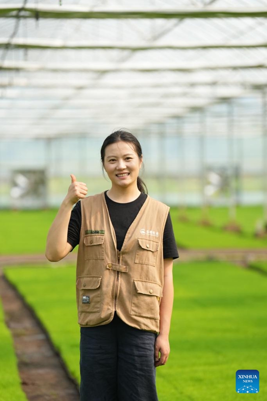 Habari picha: Mkulima mpya wa China aleta uvumbuzi na ujuzi shambani
