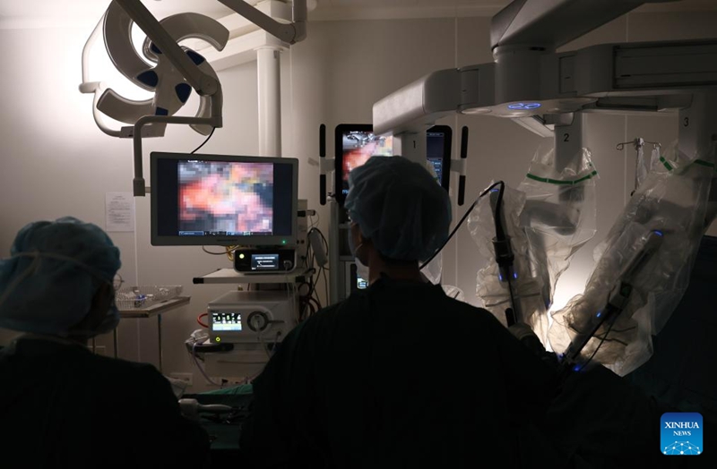 Hospitali ya Mji wa Tianjin, China yatumia roboti kwenye upasuaji wenye maumivu kidogo sana