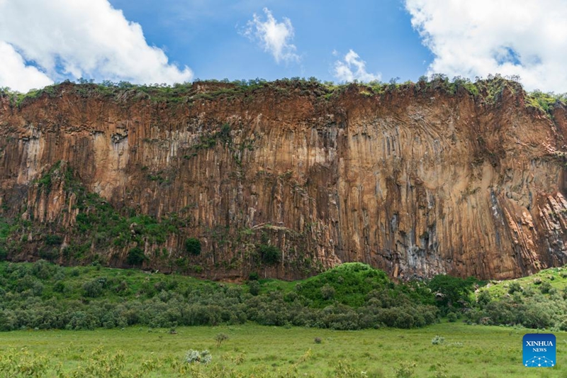 Mandhari ya Bonde Kuu la Ufa nchini Kenya