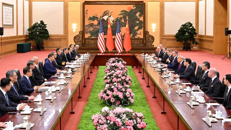 Rais wa China Xi Jinping akifanya mazungumzo na Rais wa Marekani Donald Trump, ambaye yuko katika ziara ya kiserikali nchini China, kwenye Jumba la Mikutano ya Umma la Beijing  Mei 14, 2026. (Xinhua/Yin Bogu)