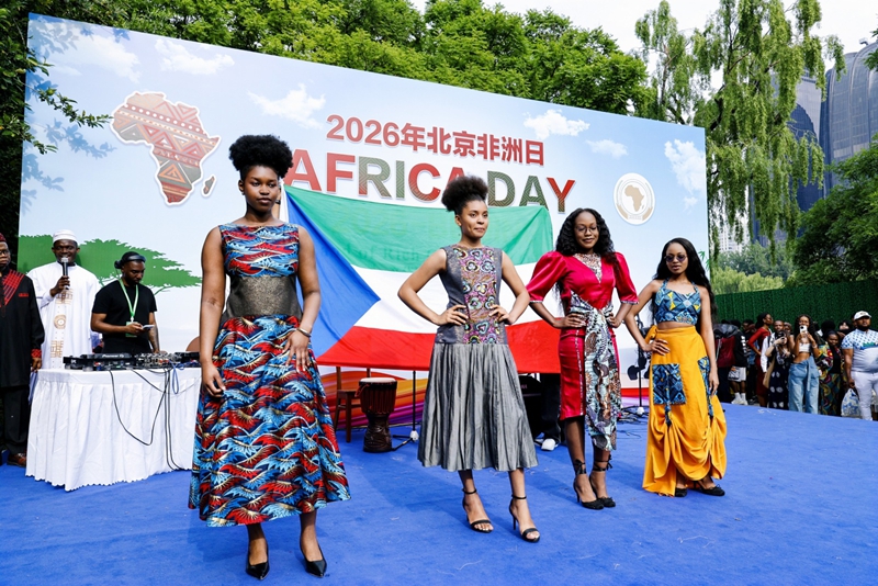Mitindo ya mavazi yawa kivutio katika Tamasha la Utamaduni la Siku ya Afrika mjini Beijing, China