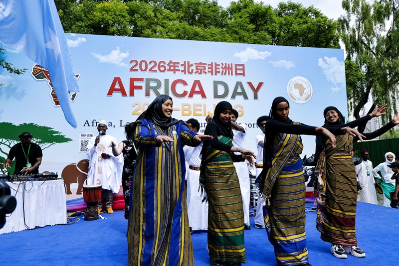 Mitindo ya mavazi yawa kivutio katika Tamasha la Utamaduni la Siku ya Afrika mjini Beijing, China