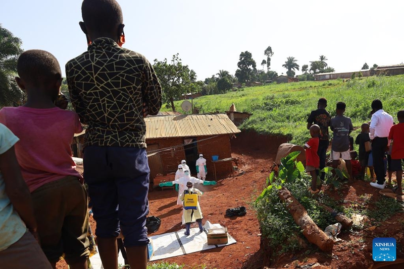 Visa zaidi ya 900 vinavyoshukiwa vyatambuliwa katika kukabiliana na Ebola DRC: Mkuu wa WHO