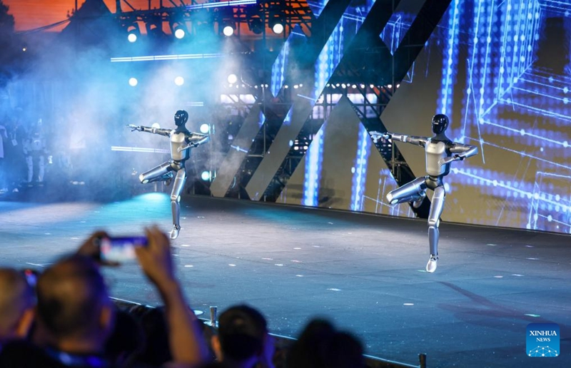 Kanivali ya roboti yafanyika kwenye Maonyesho ya AI Duniani 2026 mjini Tianjin, China
