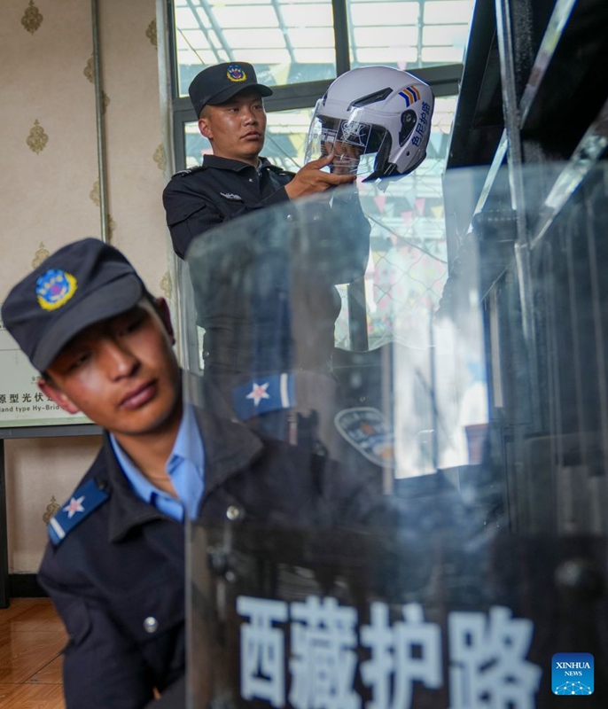 Habari picha: Miaka 20 ya kufanya kazi kwa bidii kwenye Reli ya Qinghai-Xizang ya China