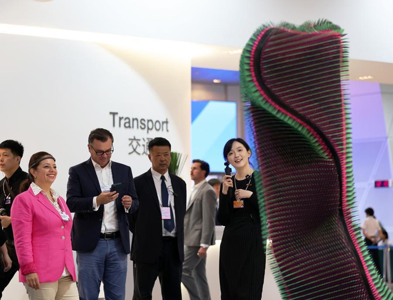 AI yawa mada motomoto kwenye Jukwaa la Davos katika Mji wa Dalian, Kaskazini Mashariki mwa China