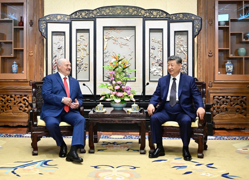 Rais wa China Xi Jinping akikutana na Rais wa Belarus Alexander Lukashenko kwenye Jumba la Kupokea Wageni wa Kitaifa la Diaoyutai, hapa Beijing, mji mkuu wa China, Juni 29, 2026. (Xinhua/Shen Hong)