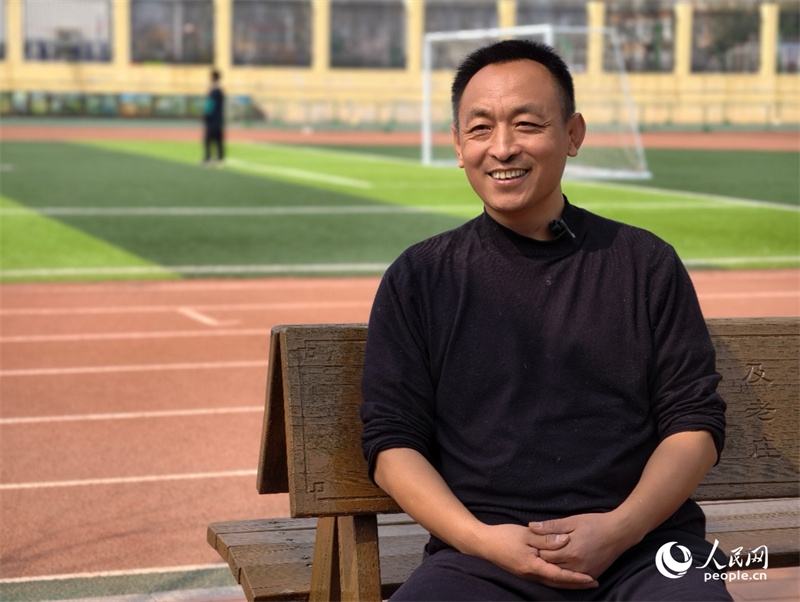 Profesa Mchina aliyekwenda kuhudumu katika maeneo ya vijijini ya Beijing