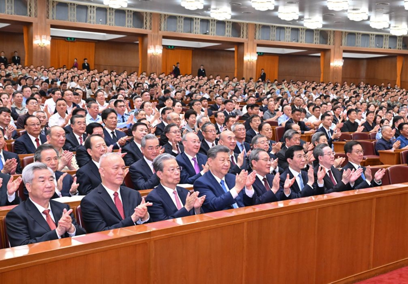 Tamasha la muziki likifanyika kwa kusherehekea miaka 105 tangu kuanzishwa kwa Chama cha Kikomunisti cha China (CPC) mjini Beijing, China, Juni 29, 2026. (Xinhua/Yue Yuewei)