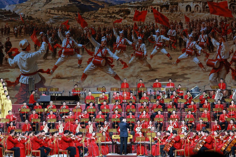Tamasha la muziki lenye kichwa cha “Kuwapa Wananchi Kipaumbele” likifanyika kwa kusherehekea miaka 105 tangu kuanzishwa kwa Chama cha Kikomunisti cha China (CPC) mjini Beijing, Juni 29, 2026. (Xinhua/Yin Bogu)