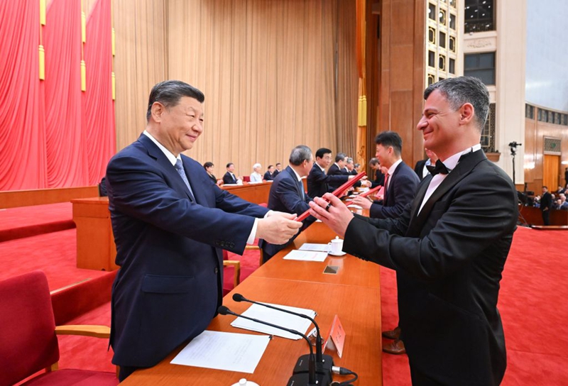 Xi atoa wito wa kusukuma mbele ujenzi wa mambo ya kisasa wa China kupitia uvumbuzi wa sayansi na teknolojia