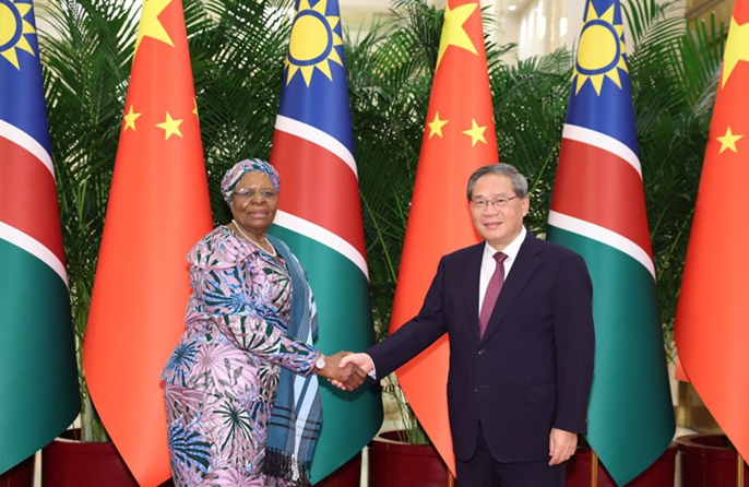 Waziri Mkuu wa China akutana na Rais wa Namibia mjini Beijing