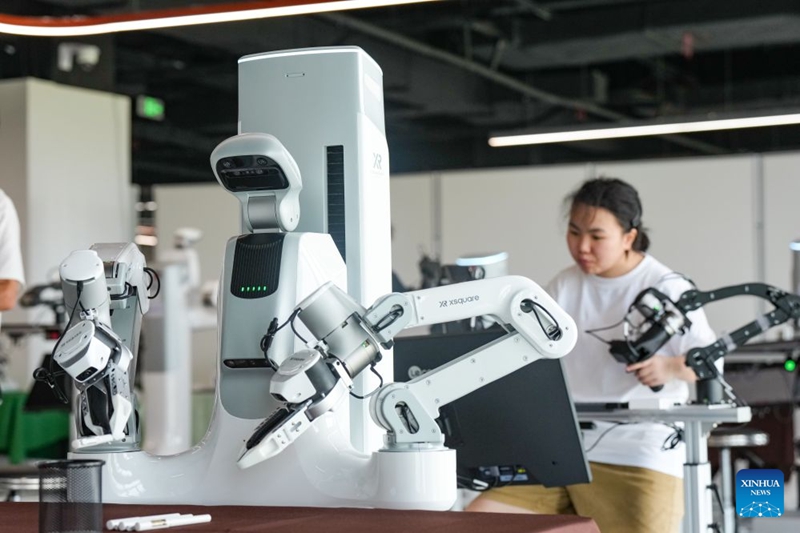 Mji wa Chengdu waendeleza mfumo kamili wa kiikoloia wa roboti