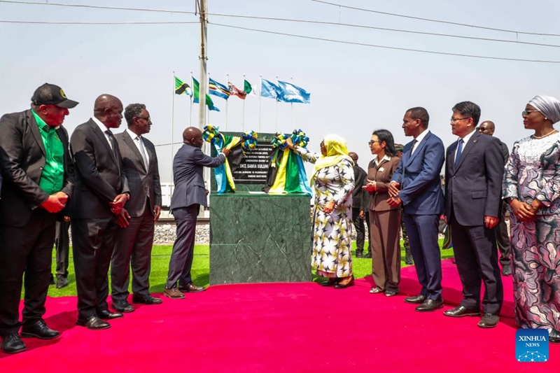 Rais wa Tanzania apongeza mchango wa kampuni za China katika maendeleo ya miundombinu
