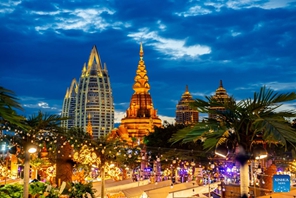 Soko la usiku la Xishuangbanna mkoani Yunnan, China lashuhudia ongezeko kubwa la watalii