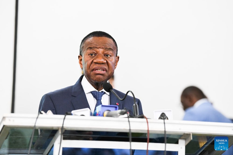 Waziri wa Elimu ya Juu wa Cameroon Jacques Fame Ndongo akihutubia hafla ya uzinduzi wa Mpango wa Vipaji wa Seagull, Yaounde, Cameroon, Agosti 3, 2026. (Xinhua/Kepseu)