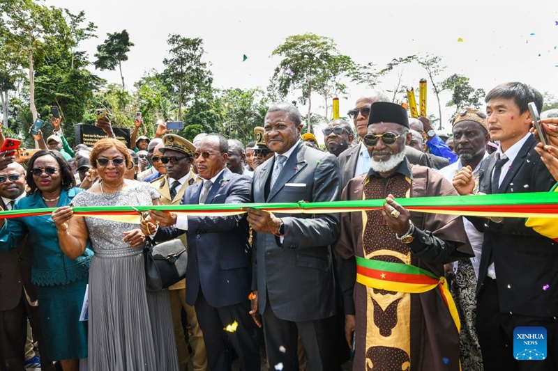 Daraja lililojengwa na kampuni ya China lazinduliwa nchini Cameroon