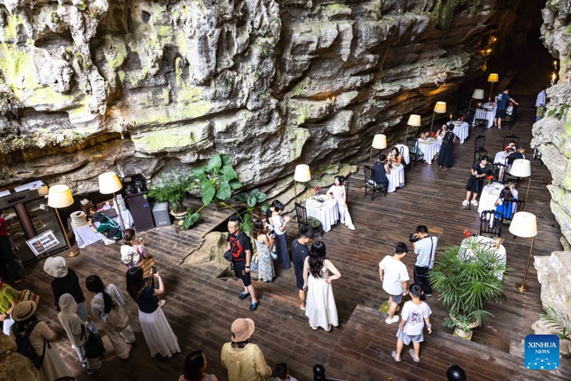 Mapango ya karst ya Guizhou, China yatoa maeneo ya kuepuka joto kwa watalii