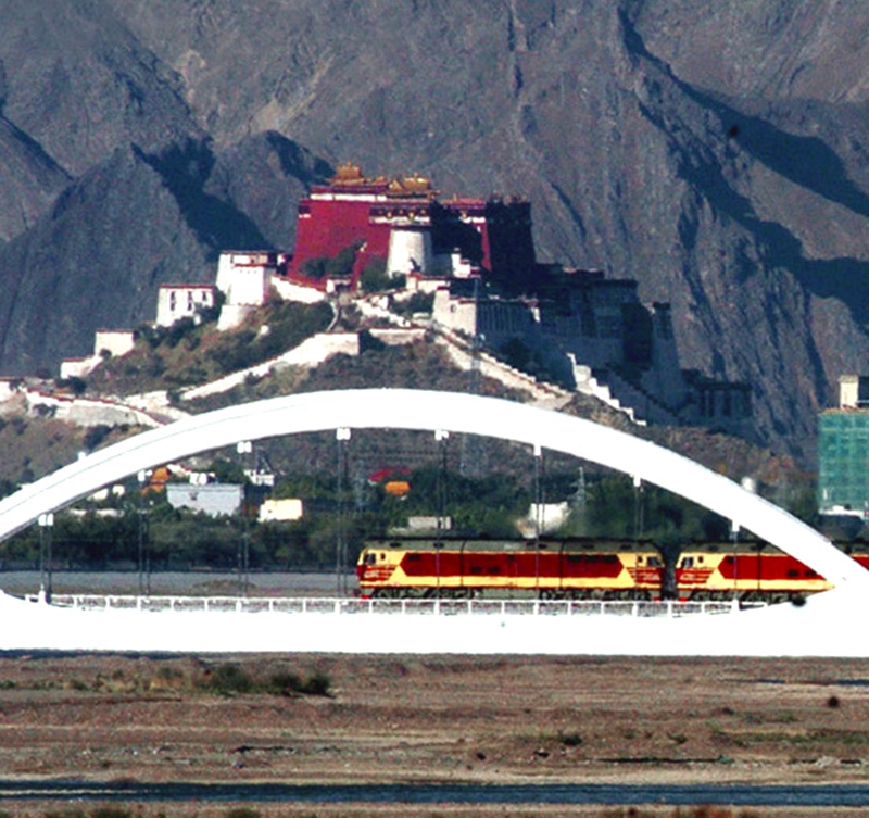 Picha za zamani zabeba ushuhuda kwenye Muujiza wa Chuma wa Reli ya Qinghai-Xizang