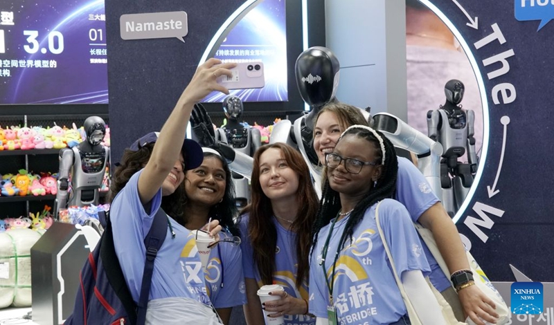Mkutano wa Mambo ya Roboti Duniani 2026 waanza Beijing, China