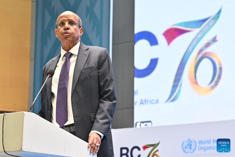Mwenyekiti wa Kamisheni ya AU Mahmoud Ali Youssouf akizungumza kwenye Mkutano wa 76 wa Kamati ya Kikanda ya WHO kwa Afrika, Addis Ababa, Ethiopia, Agosti 25, 2026.(Xinhua)