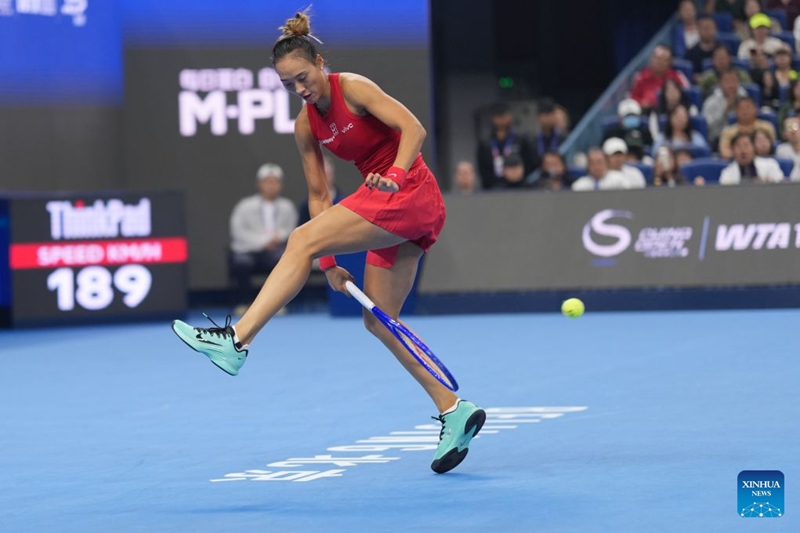 Zheng Qinwen ashinda taji la kwanza la WTA 1000 kwenye mashindano ya tenisi ya China Open